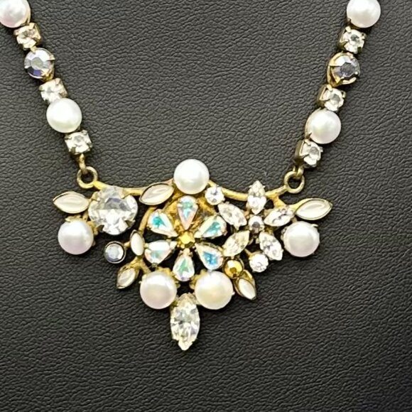 Sorrelli Signed Antique Gold-Tone Crystal & Faux Pearl Necklace - Picture 4 of 16